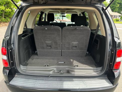 Used 2010 Ford Explorer XLT RWD image 23