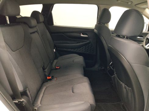 Used 2020 Hyundai Santa Fe SE image 19