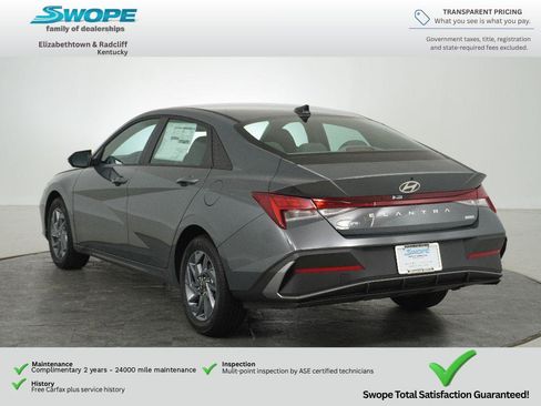 New 2026 Hyundai Elantra Hybrid FWD image 5