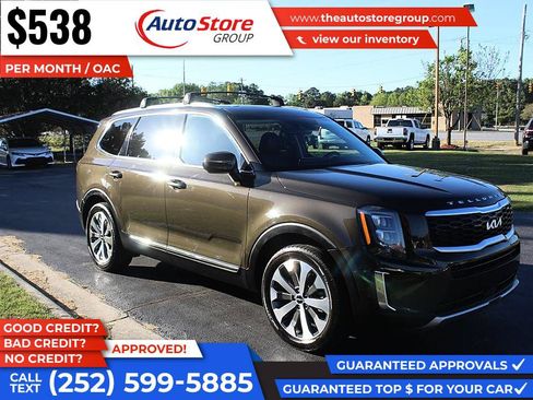 Used 2022 Kia Telluride EX w/ EX Premium Package FWD image 4