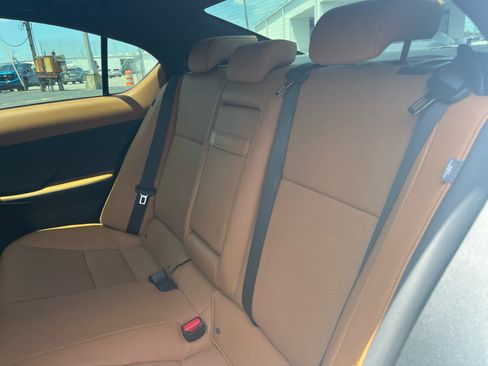 Used 2024 Lexus IS 350 F Sport RWD image 10