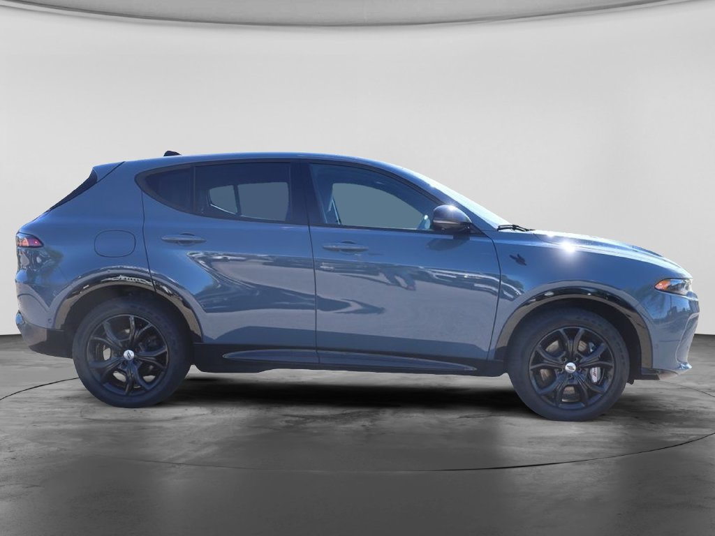 Used 2025 Dodge Hornet R/T w/ R/T Plus Package AWD/4WD image 9