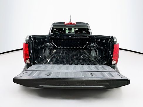 Used 2023 Chevrolet Colorado LT w/ LT Convenience Package II image 27