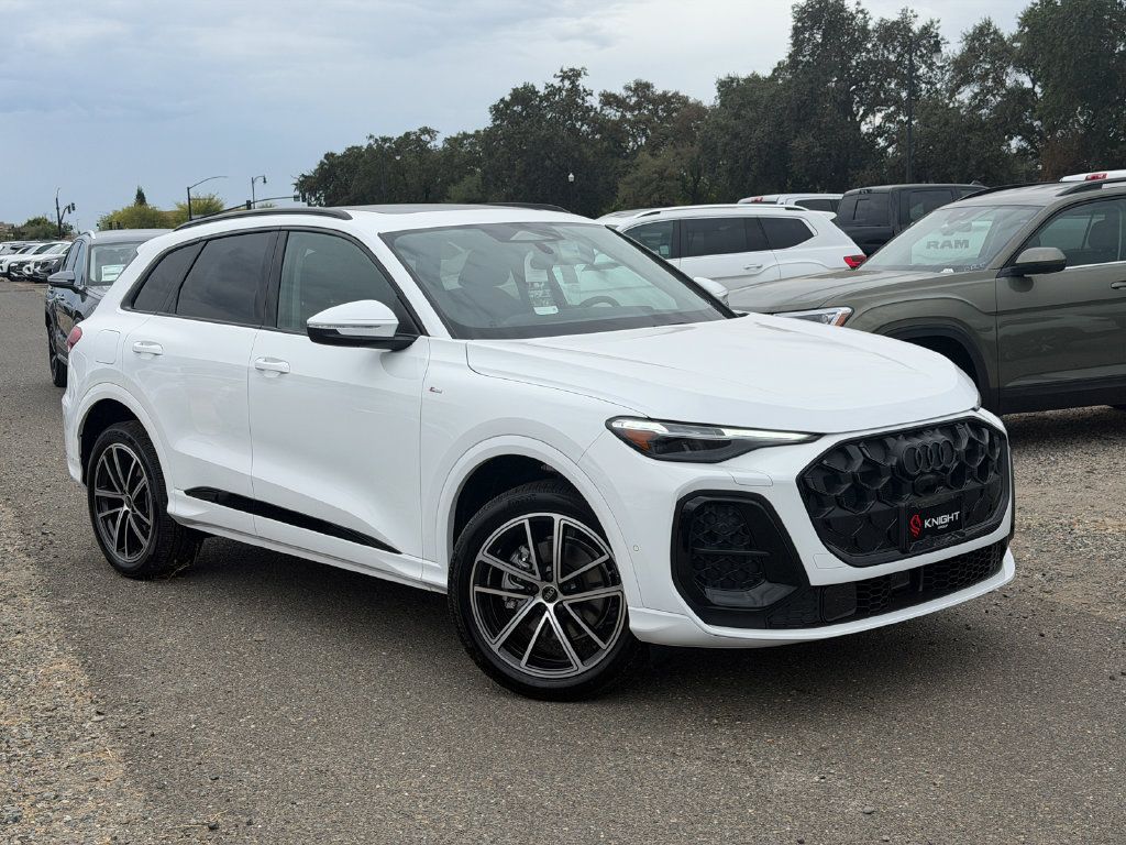 New 2026 Audi Q5 Premium Plus AWD/4WD image 3