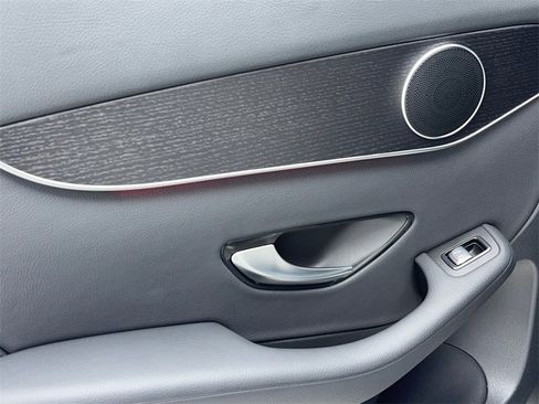 Used 2021 Mercedes-Benz GLC 300 image 44