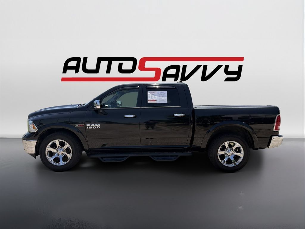 Used 2017 RAM 1500 Laramie w/ Convenience Group AWD/4WD image 8