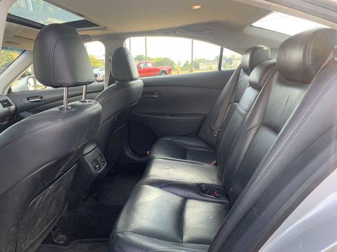 Used 2010 Lexus ES 350 w/ Preferred Accessory Package FWD image 30