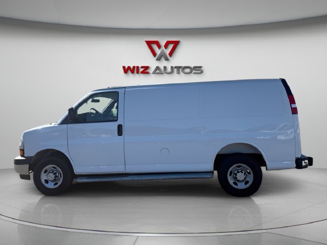 Used 2025 Chevrolet Express 2500 w/ Driver Convenience Package RWD image 2