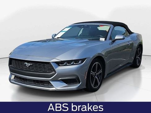 Used 2024 Ford Mustang Premium image 9