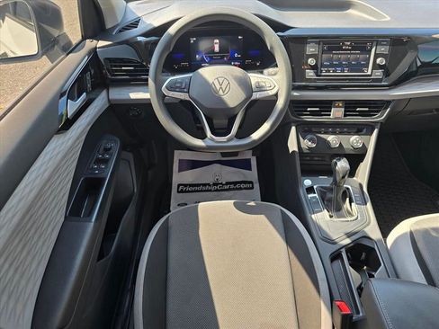 Used 2022 Volkswagen Taos S FWD image 3