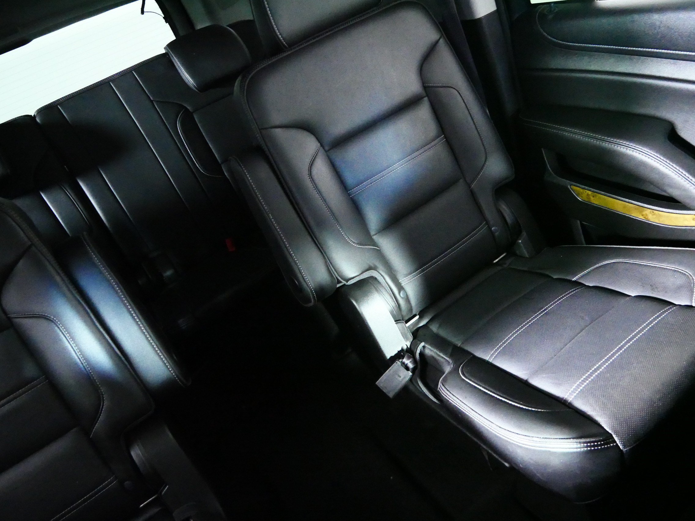 Used 2017 GMC Yukon XL Denali w/ Open Road Package AWD/4WD image 14