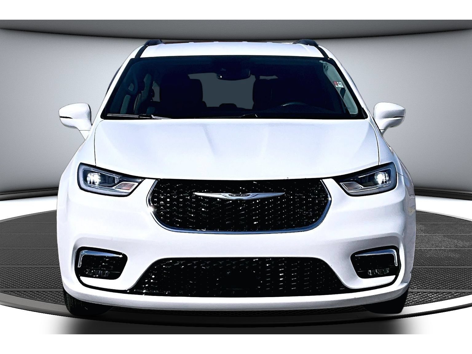 Certified 2022 Chrysler Pacifica Touring-L FWD image 4
