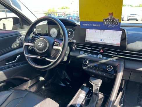 Used 2023 Hyundai Elantra Limited image 56