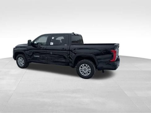 New 2026 Toyota Tundra SR5 image 3