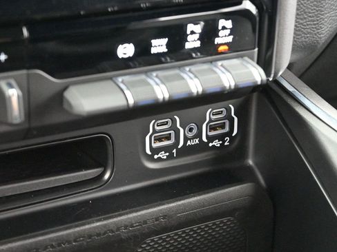 Used 2024 RAM 2500 Laramie w/ Night Edition AWD/4WD image 23