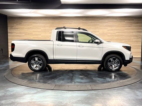 Used 2025 Honda Ridgeline RTL image 10