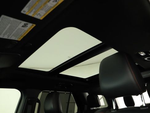 Used 2025 Ford Explorer ST AWD/4WD image 26