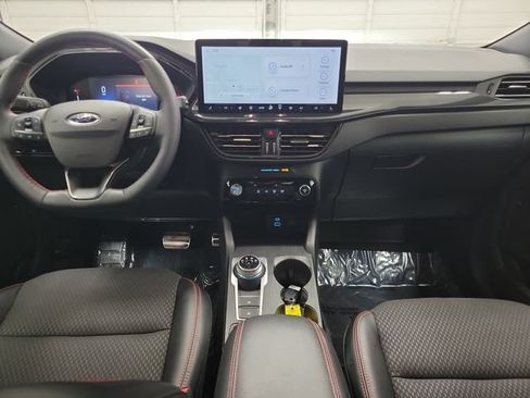 Used 2023 Ford Escape ST-Line w/ Tech Pack #1 AWD/4WD image 15