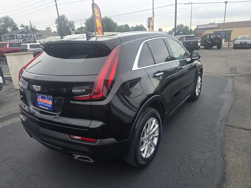 Used 2020 Cadillac XT4 Luxury w/ Cold Weather Package AWD/4WD image 11