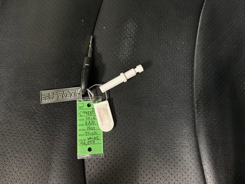 Used 2016 RAM 1500 Lone Star AWD/4WD image 32