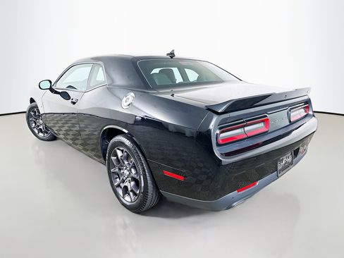 Used 2018 Dodge Challenger GT w/ Driver Convenience Group image 5