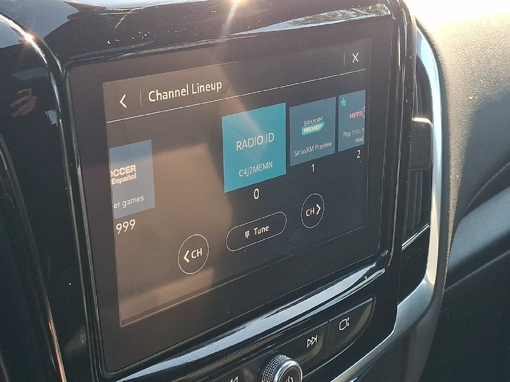 Certified 2023 Chevrolet Traverse RS AWD/4WD image 19