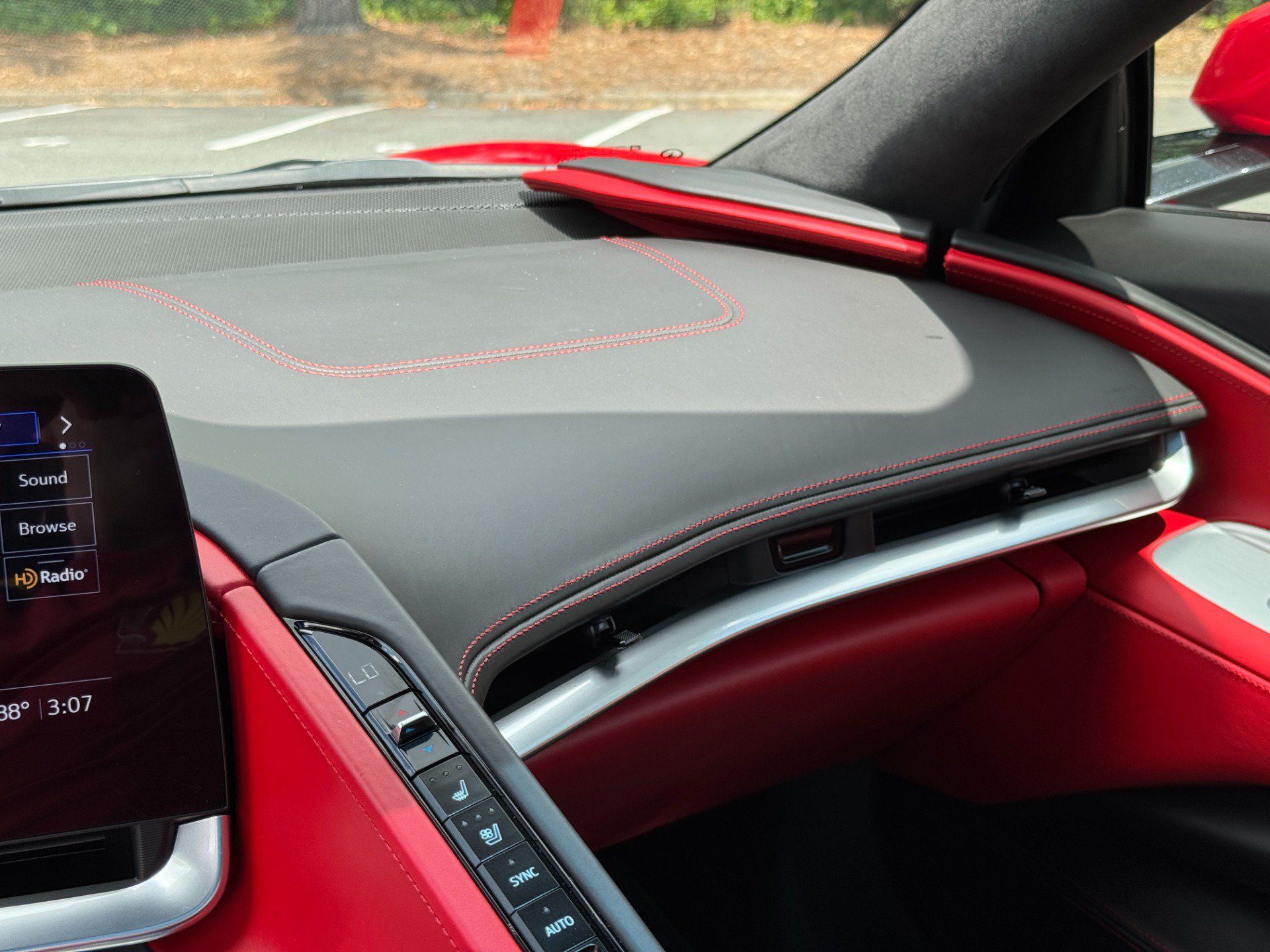 Used 2023 Chevrolet Corvette Stingray Premium Cpe w/ Z51 Performance Package RWD image 41