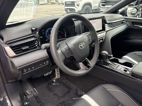 Used 2026 Toyota Camry SE w/ Convenience Package image 13