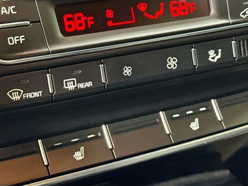 Used 2020 Kia Sorento LX w/ LX I4 Convenience Package image 21