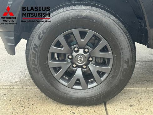 Used 2023 Toyota Tacoma SR5 image 19