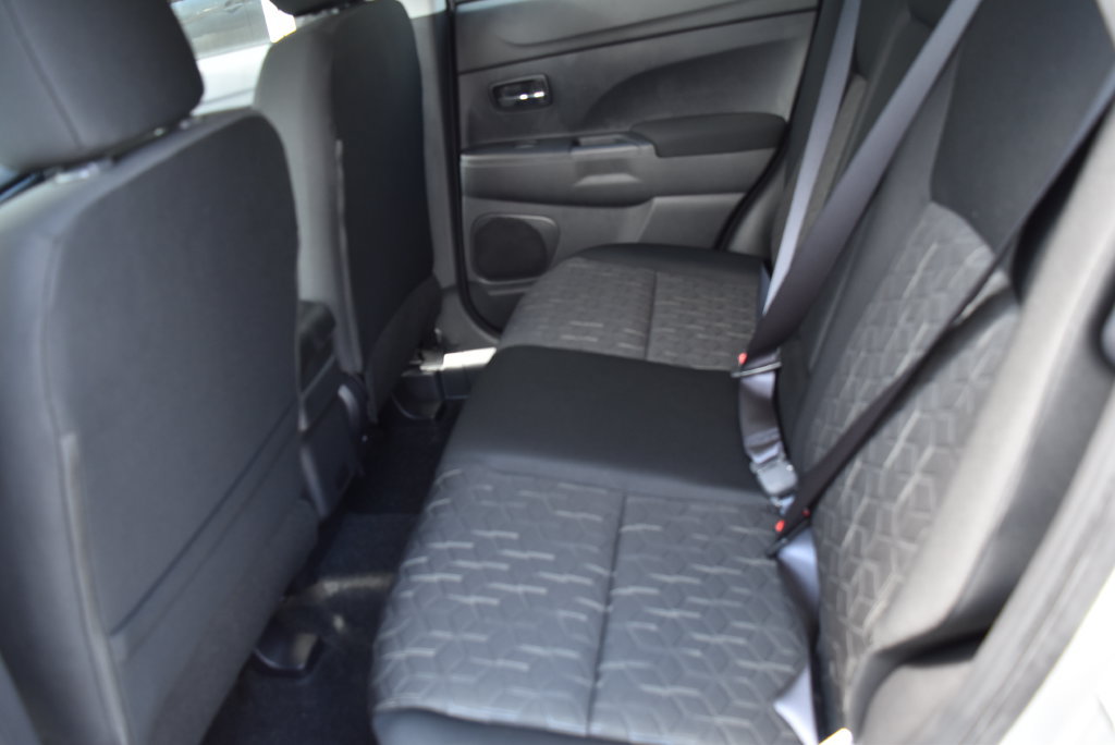 New 2027 Mitsubishi Outlander Sport ES AWD/4WD image 9