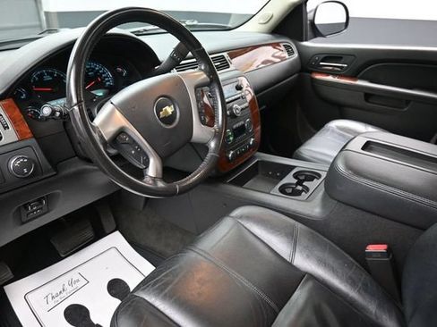 Used 2014 Chevrolet Tahoe LT w/ All-Star Edition AWD/4WD image 19