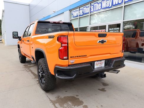 New 2026 Chevrolet Silverado 2500 LT w/ Trail Boss Package AWD/4WD image 8