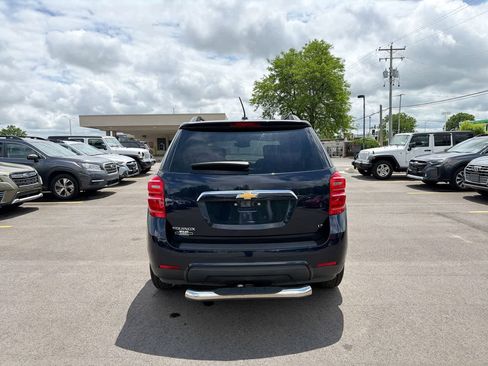Used 2017 Chevrolet Equinox LT FWD image 12