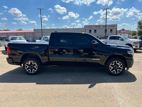 Used 2025 RAM 1500 Laramie w/ Laramie Southwest Edition AWD/4WD image 6