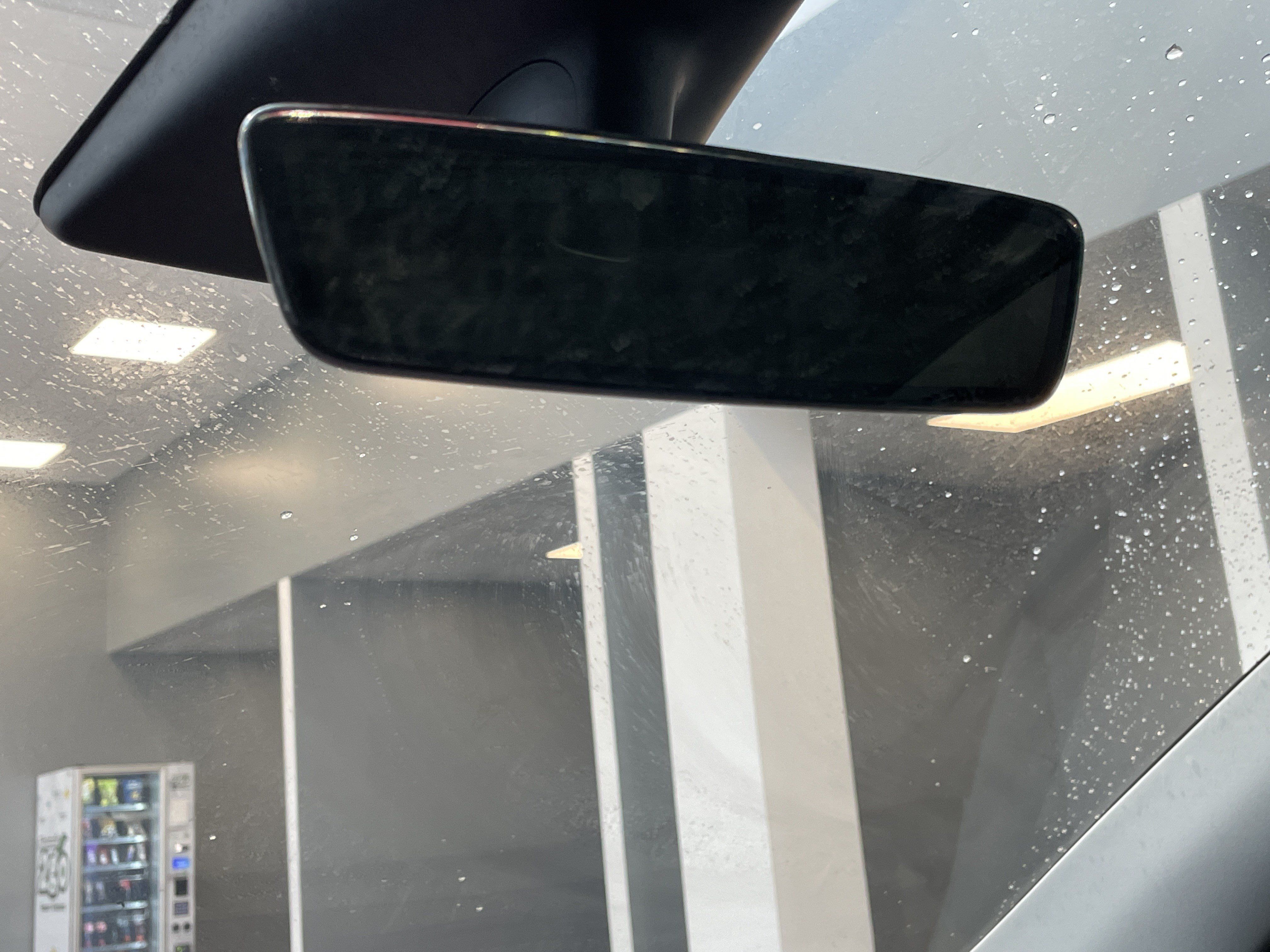 Used 2023 Tesla Model Y Long Range AWD/4WD image 28