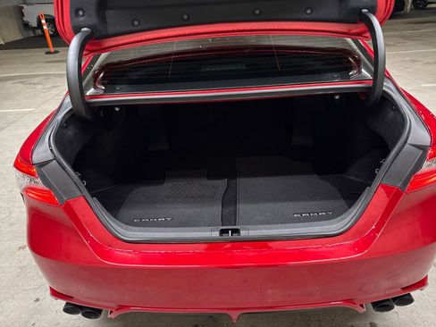 Used 2019 Toyota Camry XSE image 23