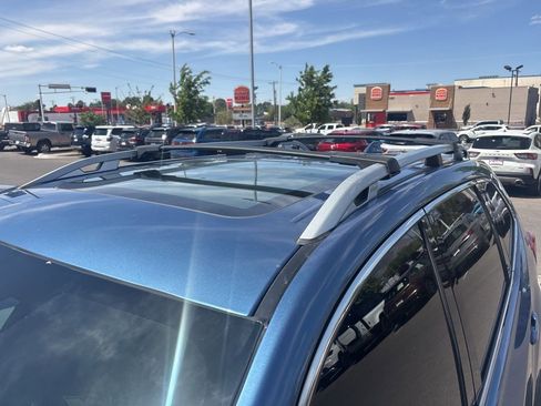 Used 2023 Subaru Forester Touring AWD/4WD image 3