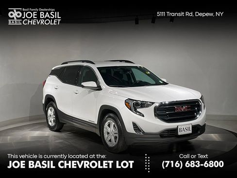 Used 2020 GMC Terrain SLE w/ Driver Convenience Package FWD image 1