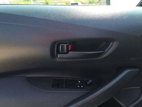 Used 2024 Toyota Corolla LE FWD image 13