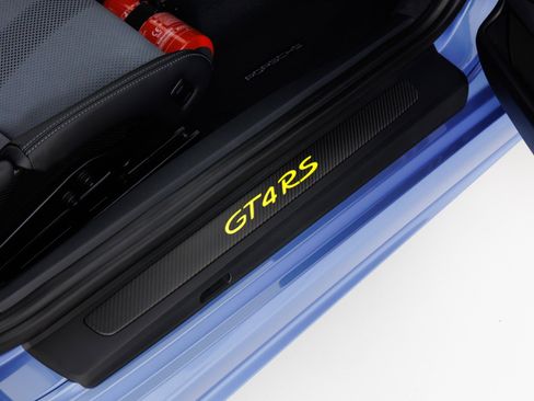 Used 2023 Porsche 718 Cayman GT4 RS RWD image 41