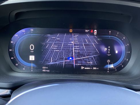 Used 2024 Volvo S60 B5 Plus image 28