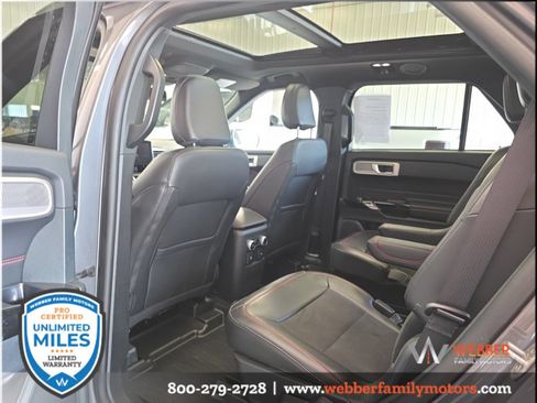 Used 2024 Ford Explorer ST-Line w/ Class IV Trailer Tow Package AWD/4WD image 14