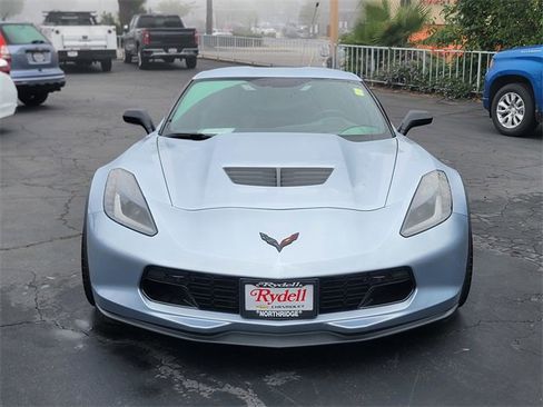 Used 2017 Chevrolet Corvette Z06 image 2