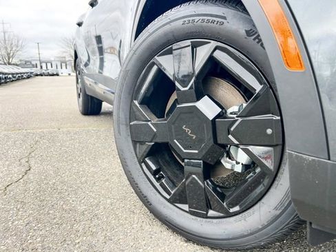 Certified 2026 Kia Sportage X-Line image 2