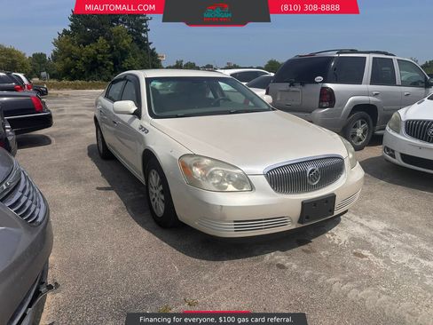 Used 2008 Buick Lucerne CX w/ Driver Confidence Package FWD image 3