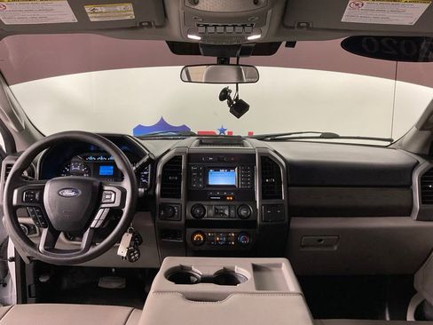 Used 2020 Ford F250 XL w/ Power Equipment Group AWD/4WD image 17