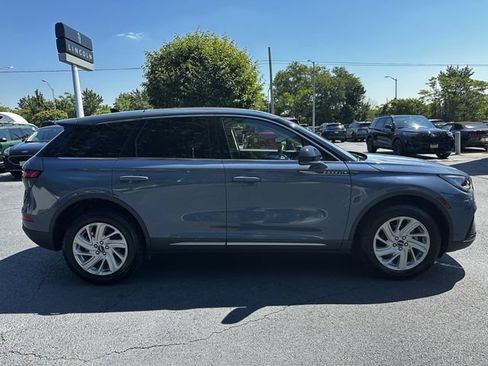 Certified 2023 Lincoln Corsair AWD image 4
