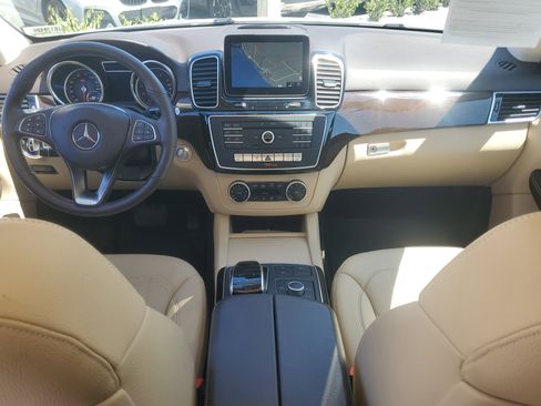 Used 2018 Mercedes-Benz GLE 350 4MATIC image 15