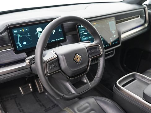 Used 2024 Rivian R1S Adventure AWD/4WD image 22